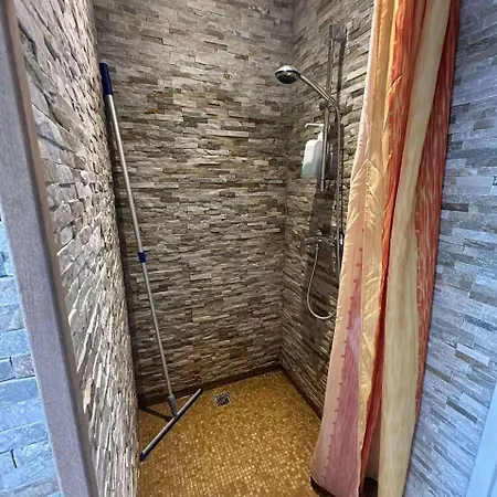 Center Comfort Konukevi *