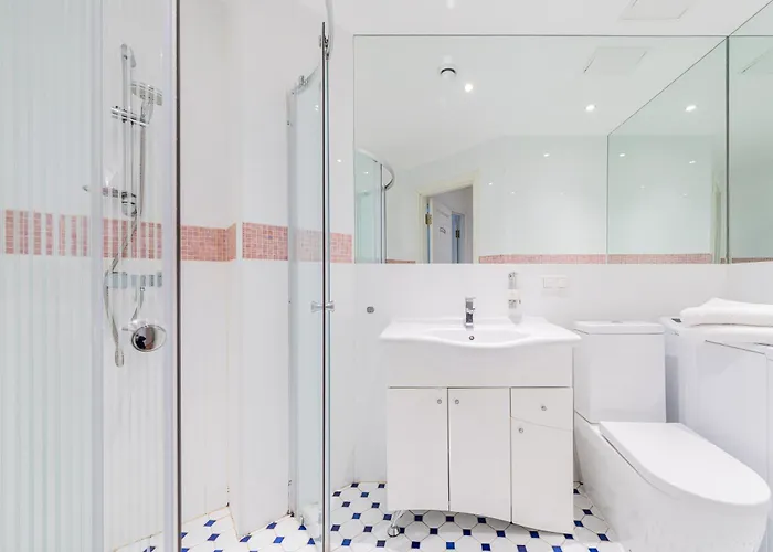 Center Comfort Pensión *