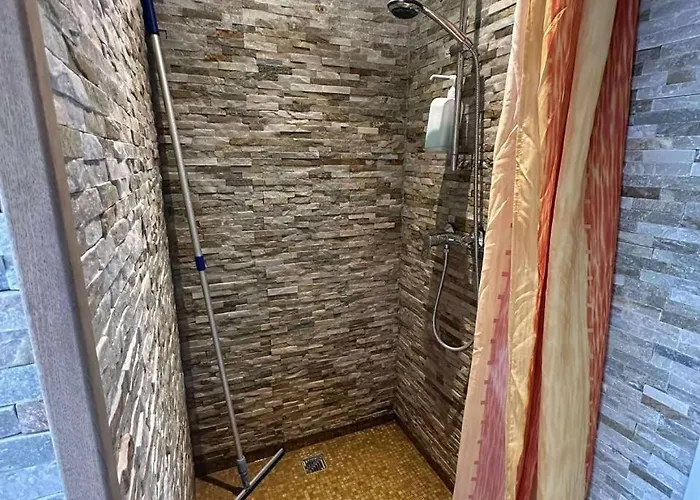 Center Comfort Guest house *